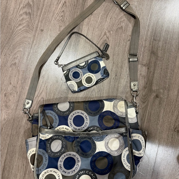 Coach Blue and Gray Circle Pattern Crossbody Bag - Picture 3 of 8